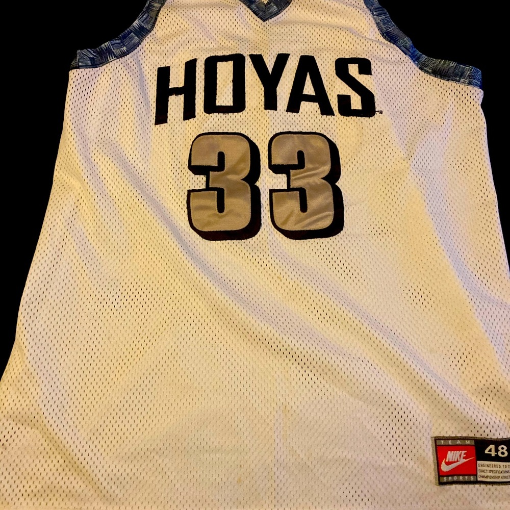 Alonzo Mourning Georgetown Jersey